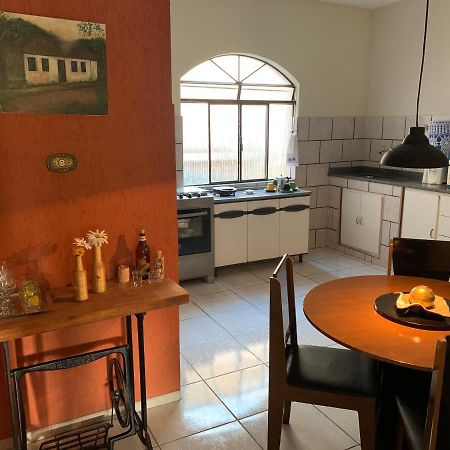 Casa Dos Martins - Proximo Ao Autodromo Potenza E Cachoeira Arco Iris Lima Duarte Eksteriør bilde